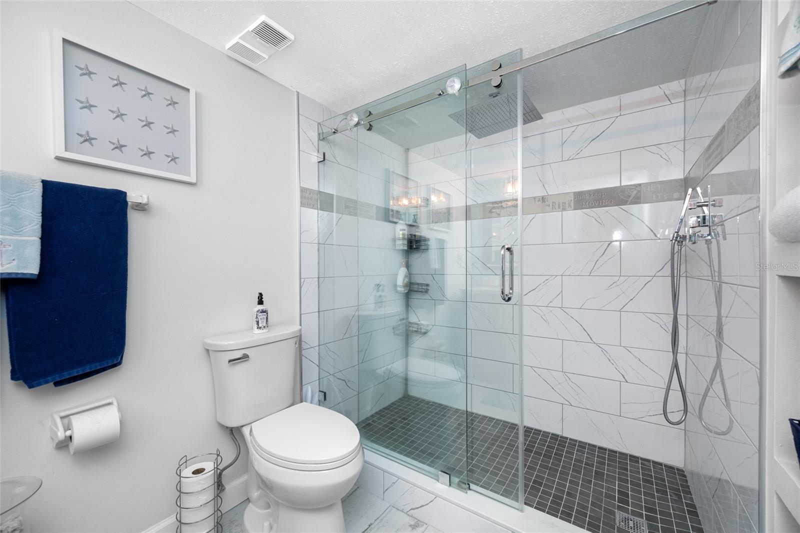 5701 Bahia Del Mar Cir #408 Property Photo 20