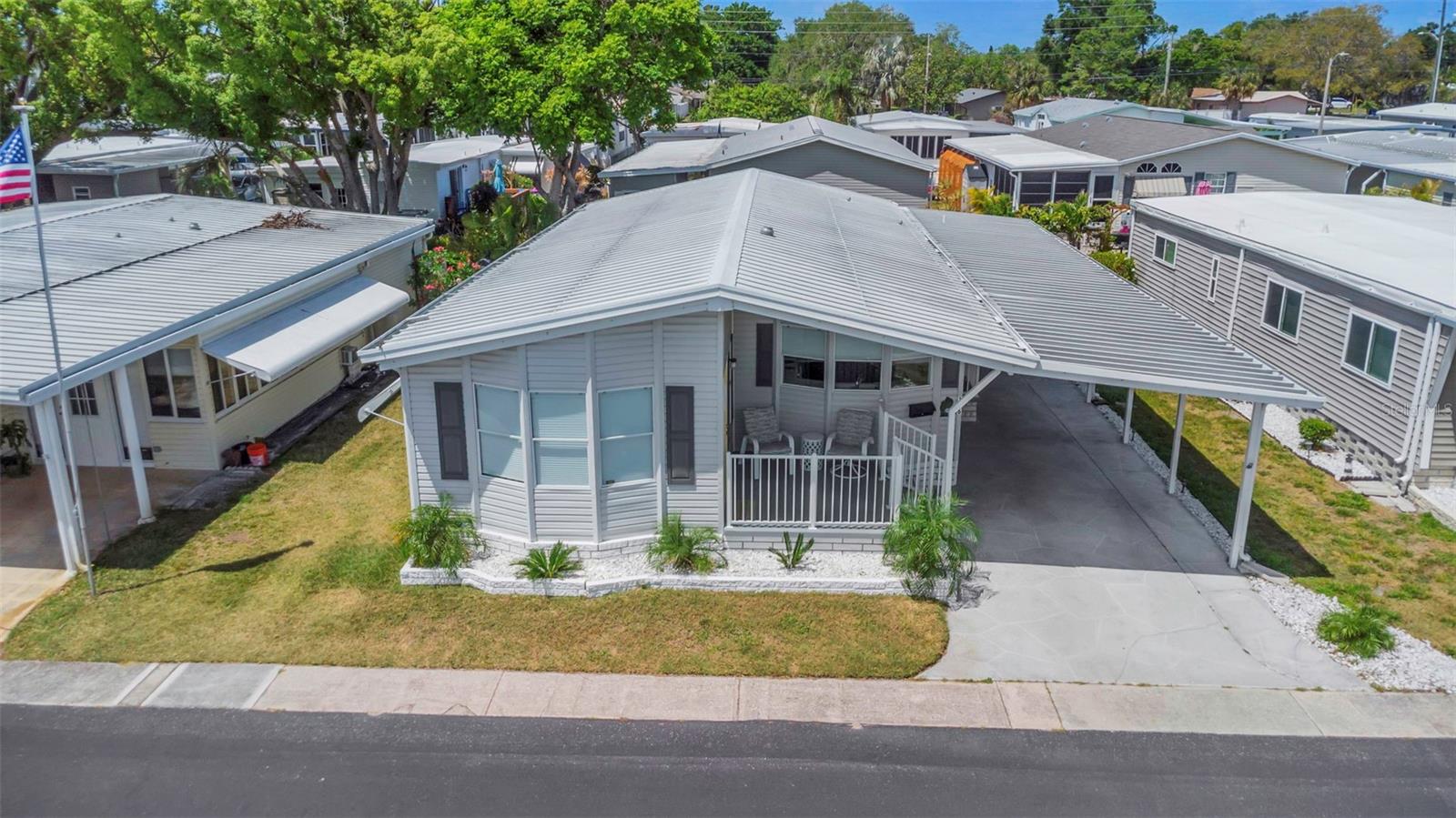106 Thatch Palm St W Property Photo 64