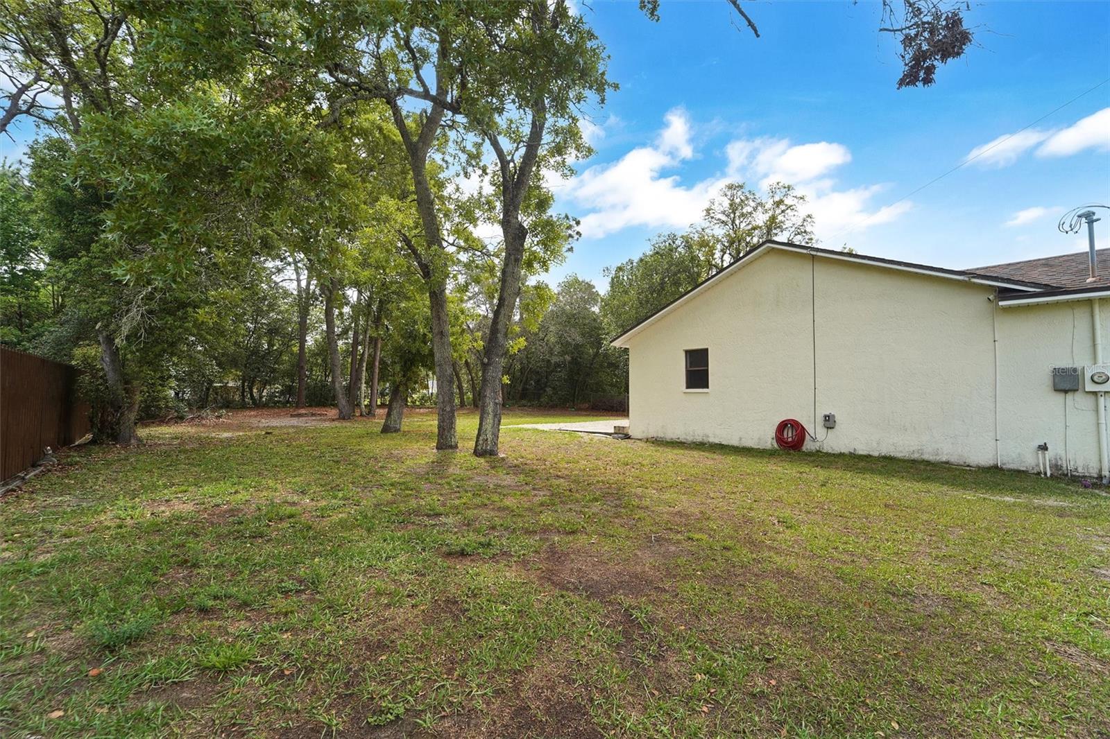 1250 Finland Dr Property Photo 21