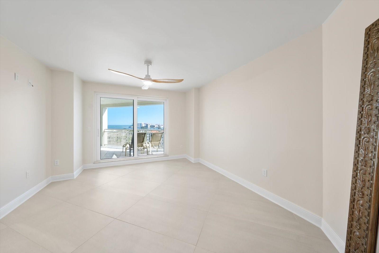1170 Gulf Blvd #1004 Property Photo 31