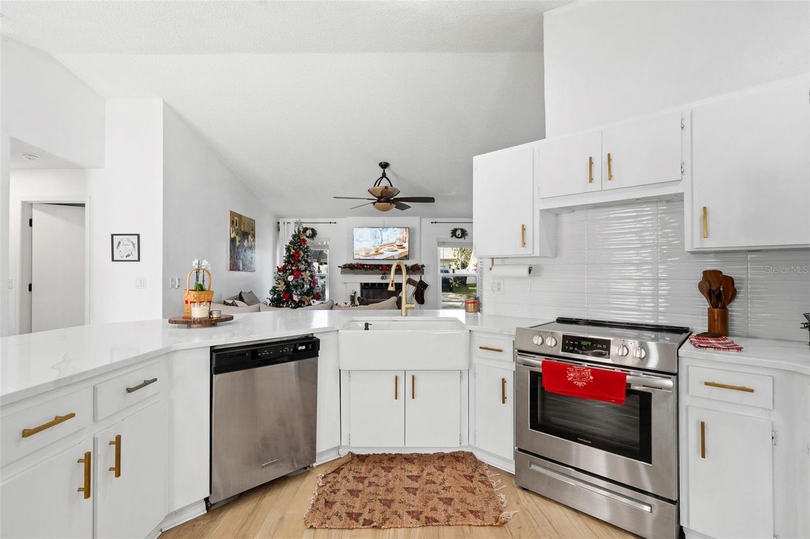 15101 Redvale Dr Property Photo 13