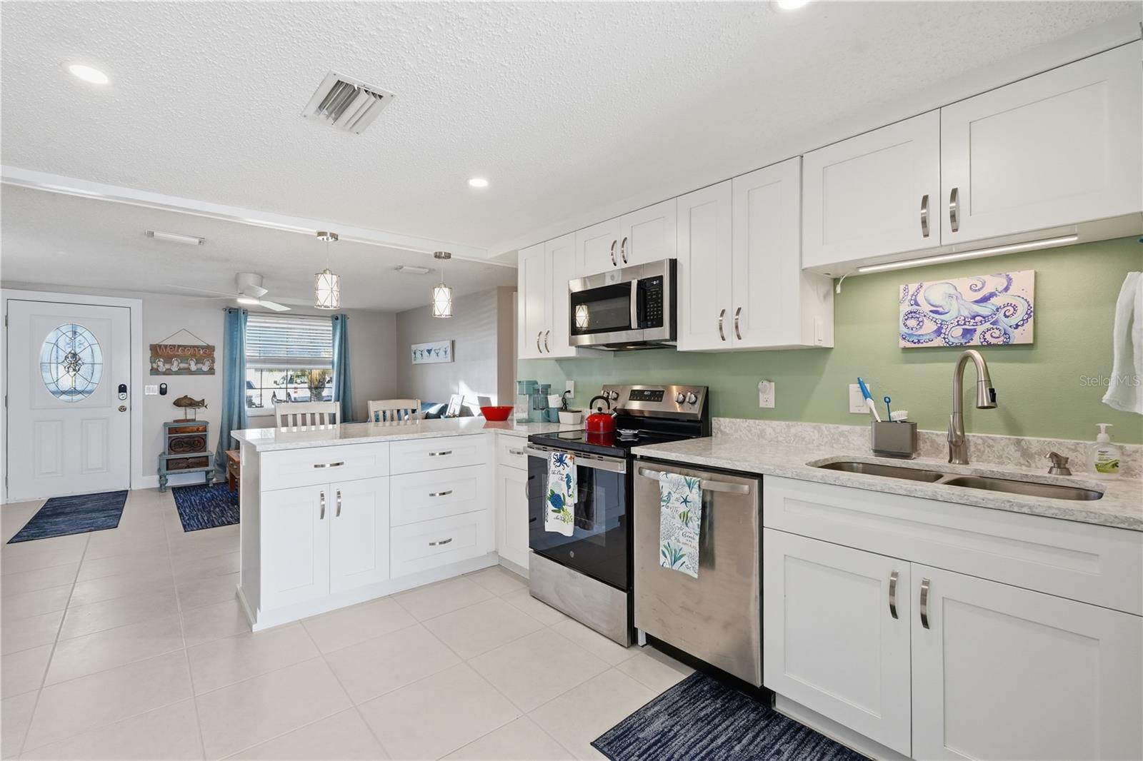 12532 5th Isle Property Photo 11