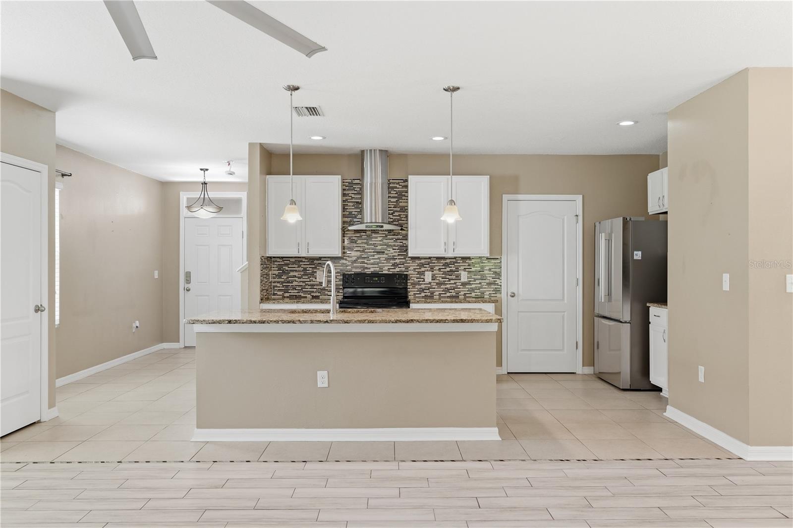 13755 Covey Run Pl Property Photo 8