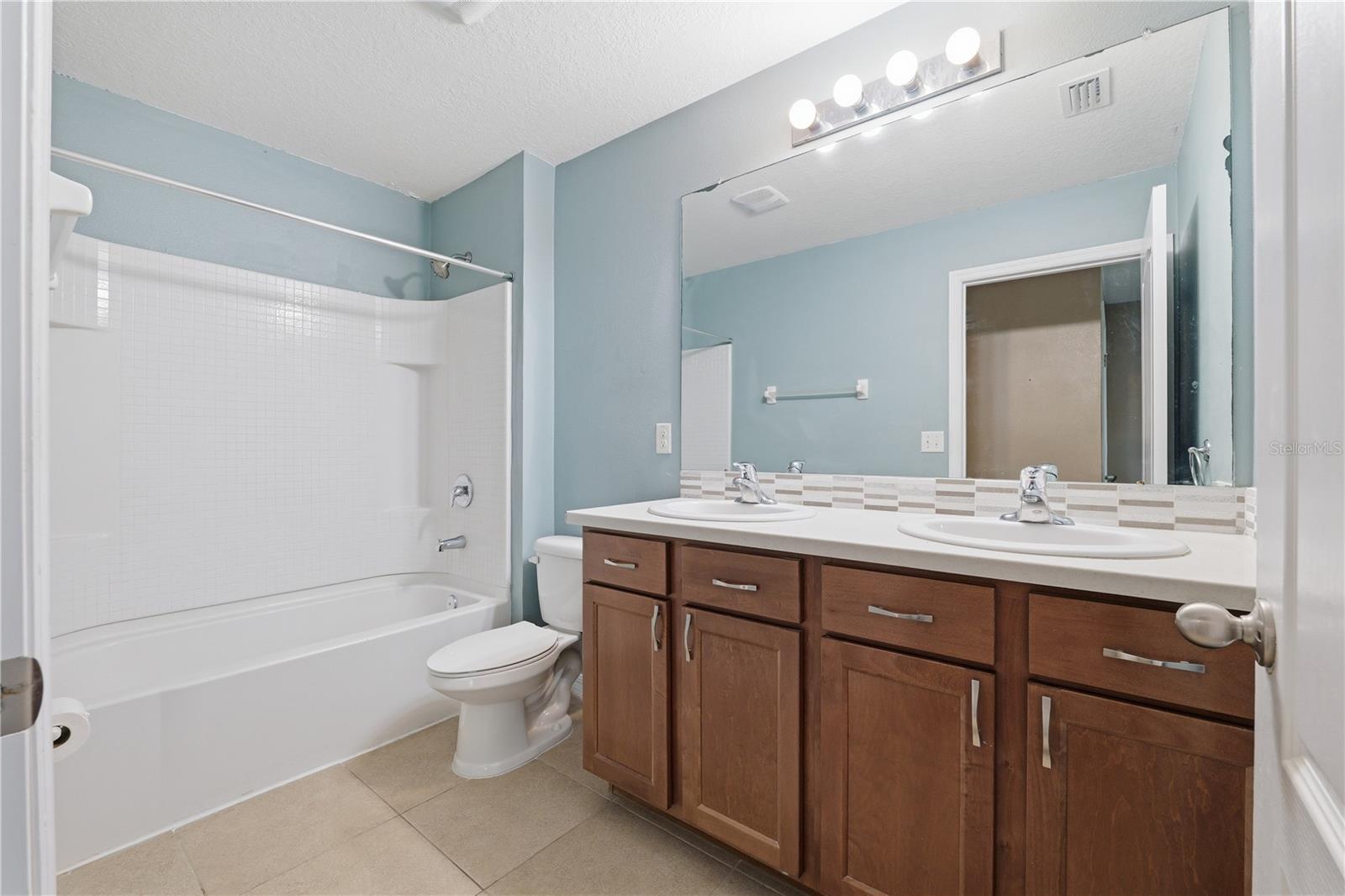 13755 Covey Run Pl Property Photo 27