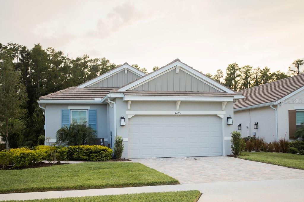 4605 ROSATTI RD Property Photo 1