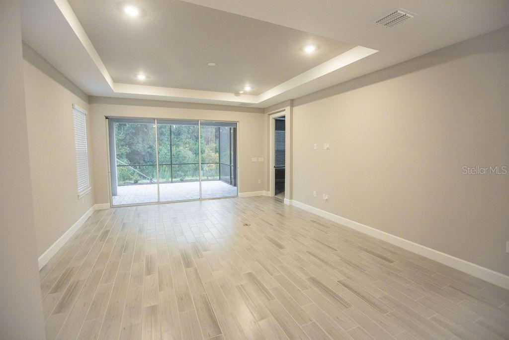 4605 Rosatti Rd Property Photo 3