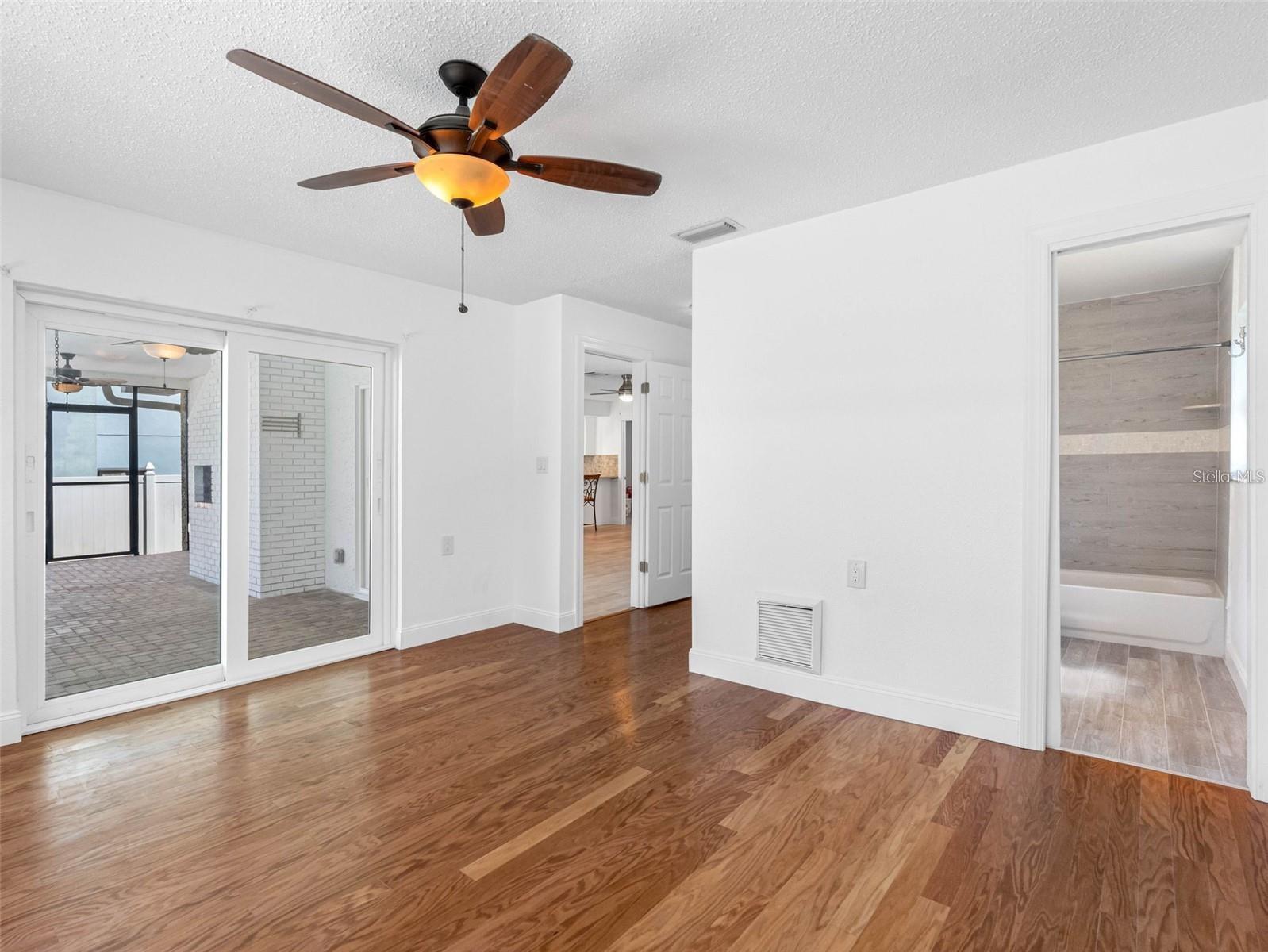562 Johns Pass Ave Property Photo 31