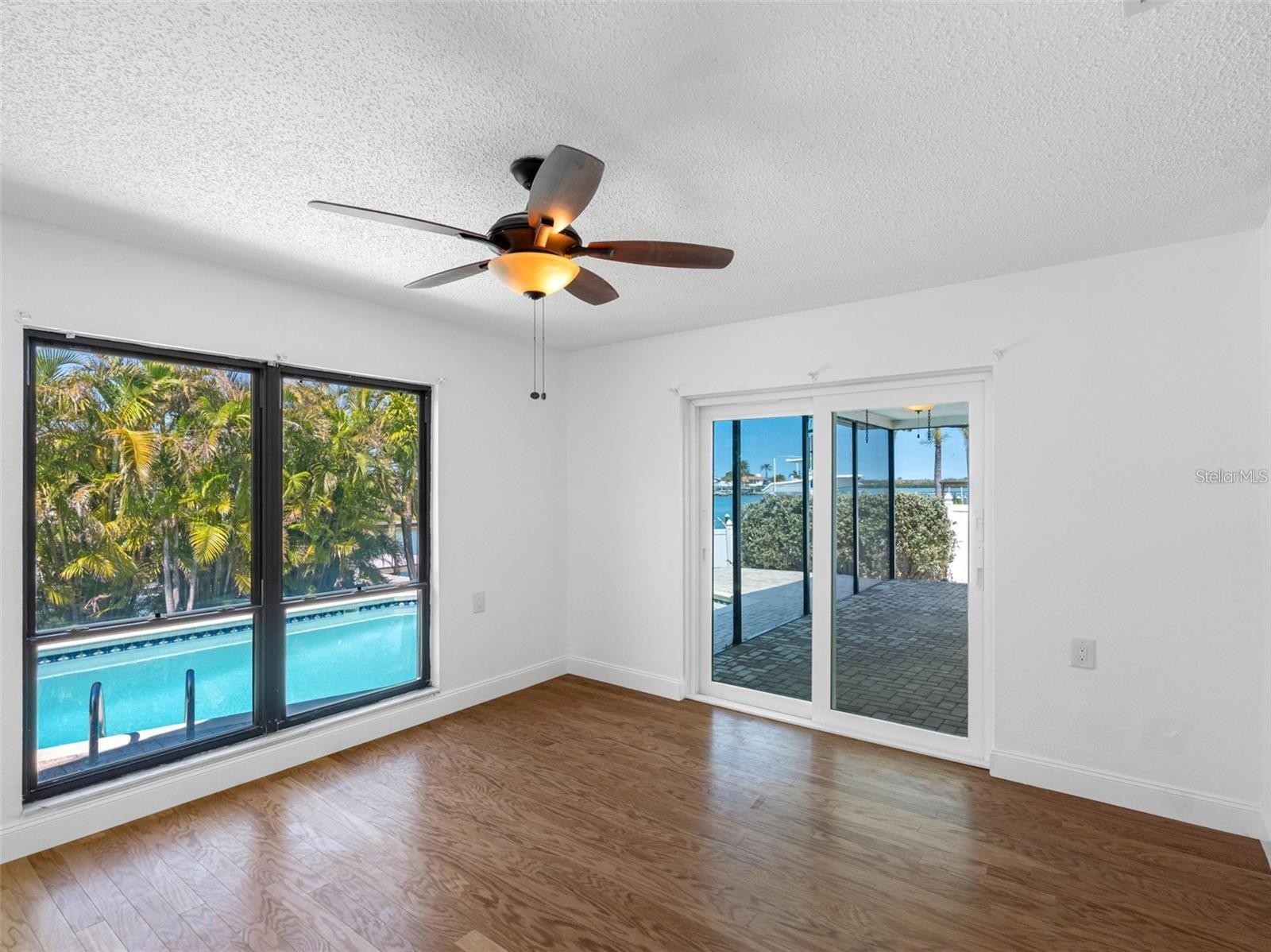 562 Johns Pass Ave Property Photo 33