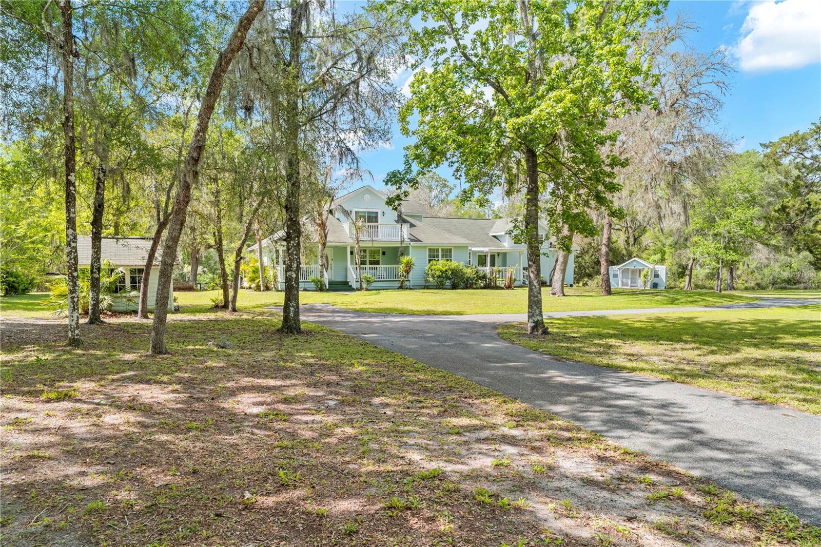 7347 Packingham Dr Property Photo 3