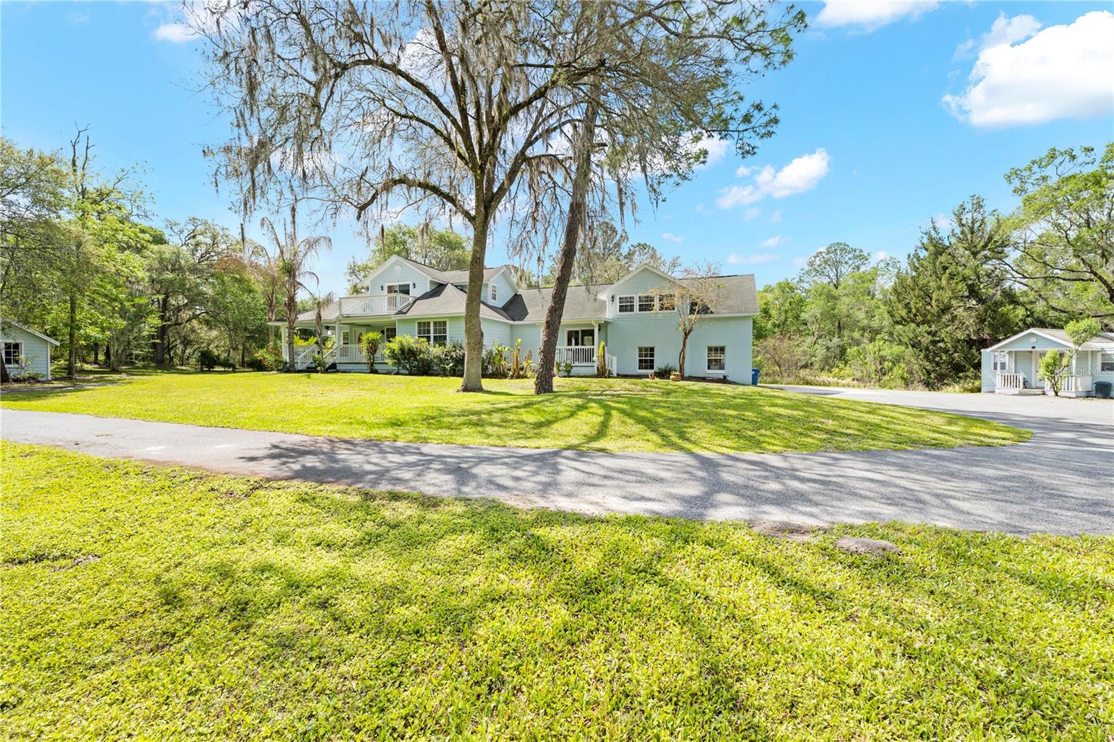 7347 Packingham Dr Property Photo 4