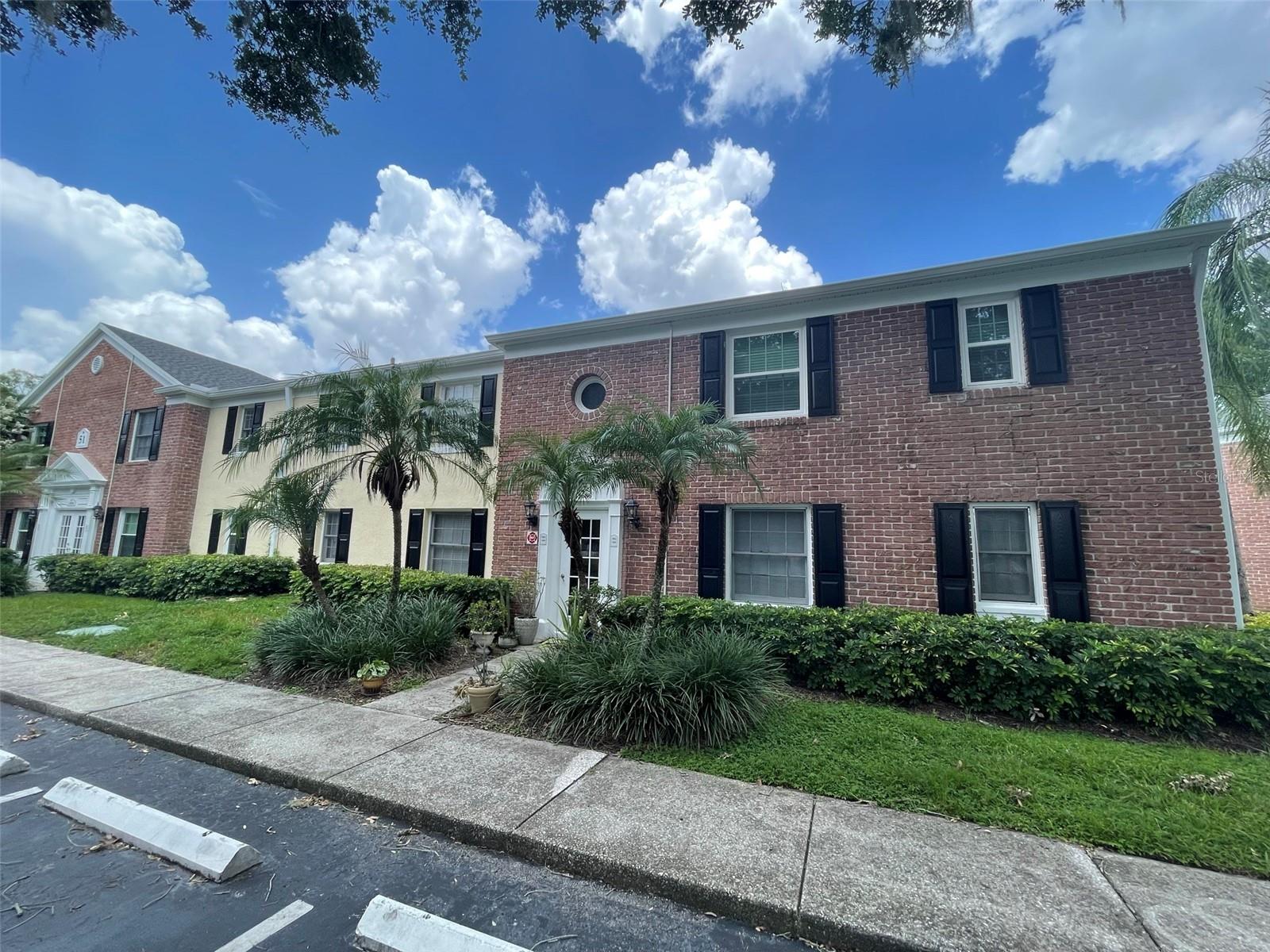 13686 ORANGE SUNSET DR #201
