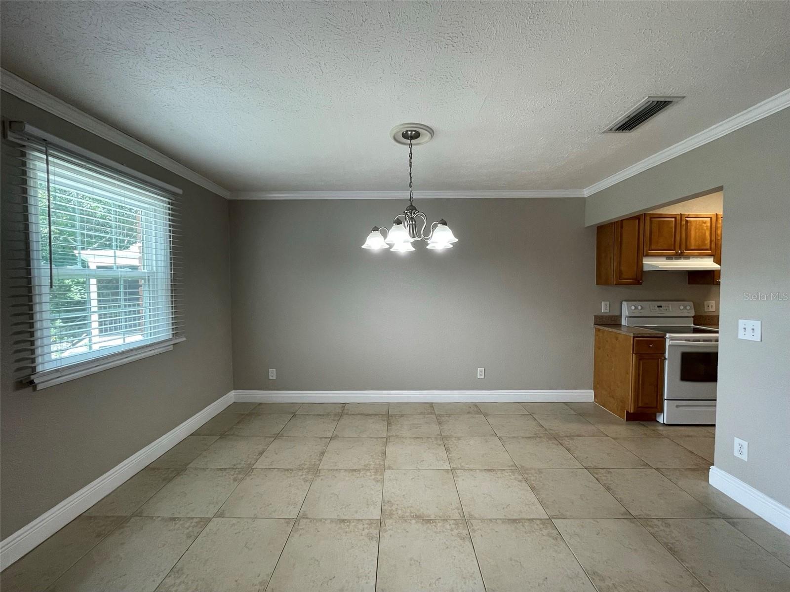 13686 Orange Sunset Dr #201 Property Photo 11