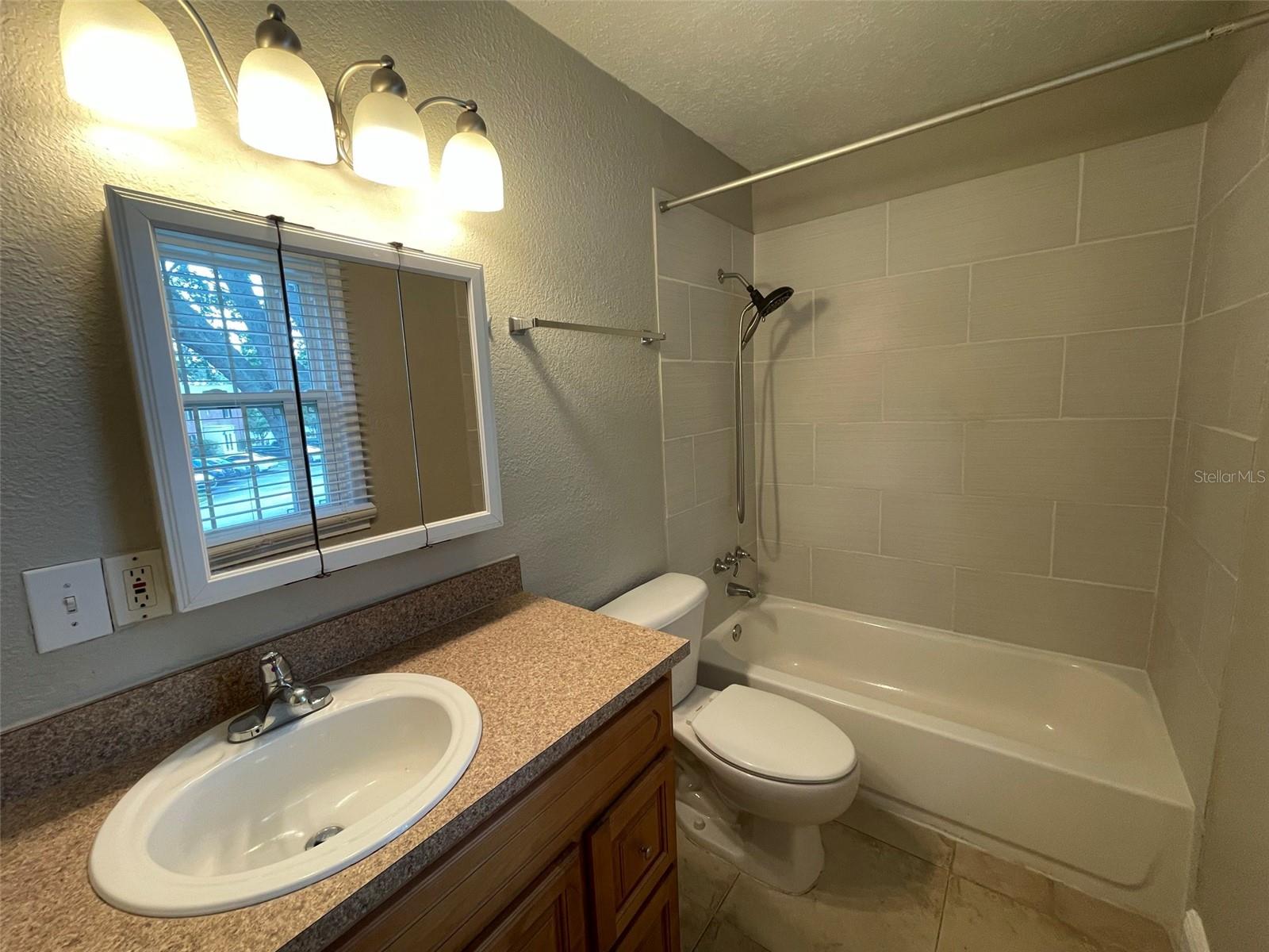 13686 Orange Sunset Dr #201 Property Photo 28