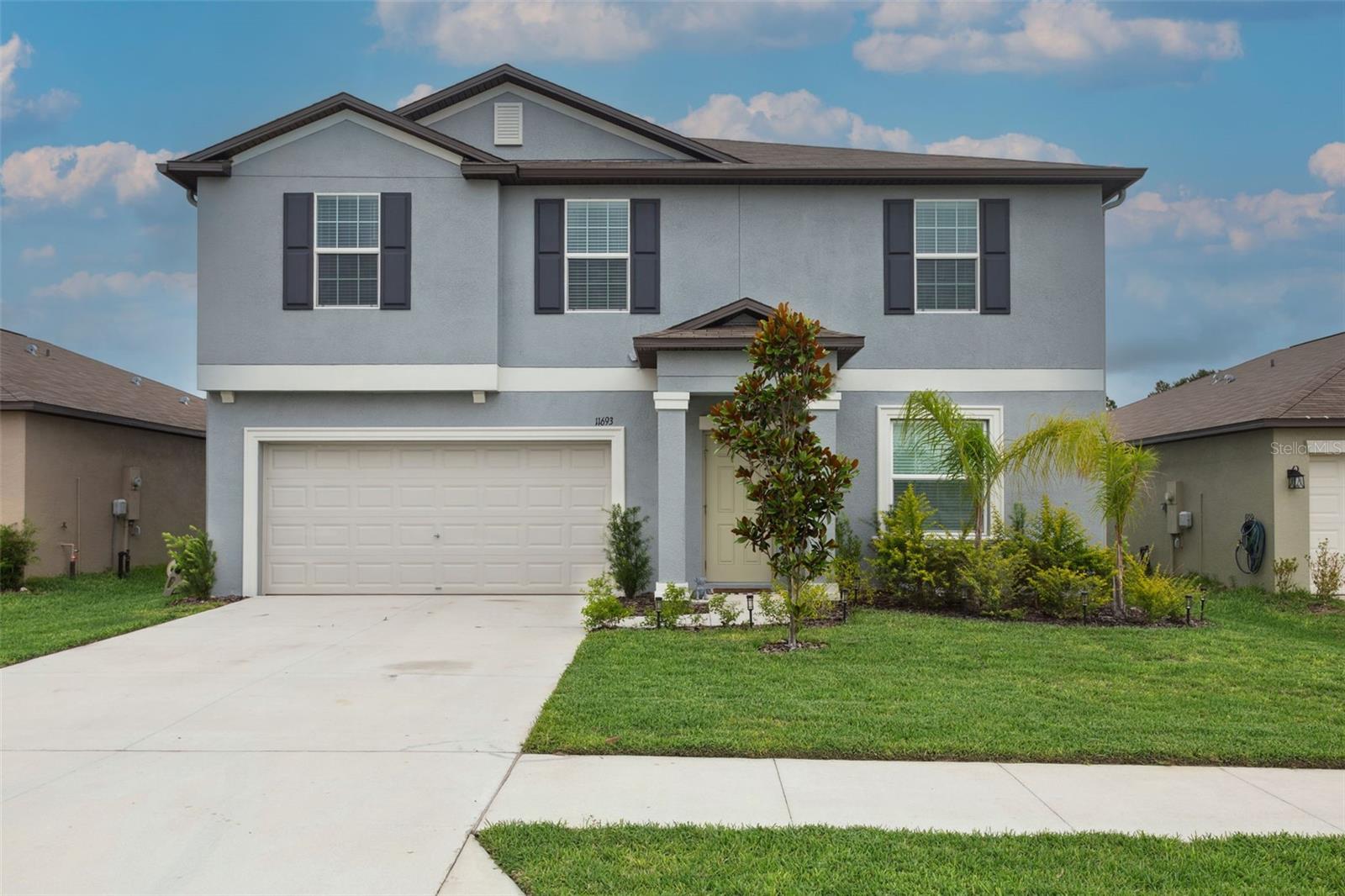 11693 LAVENDER LOOP