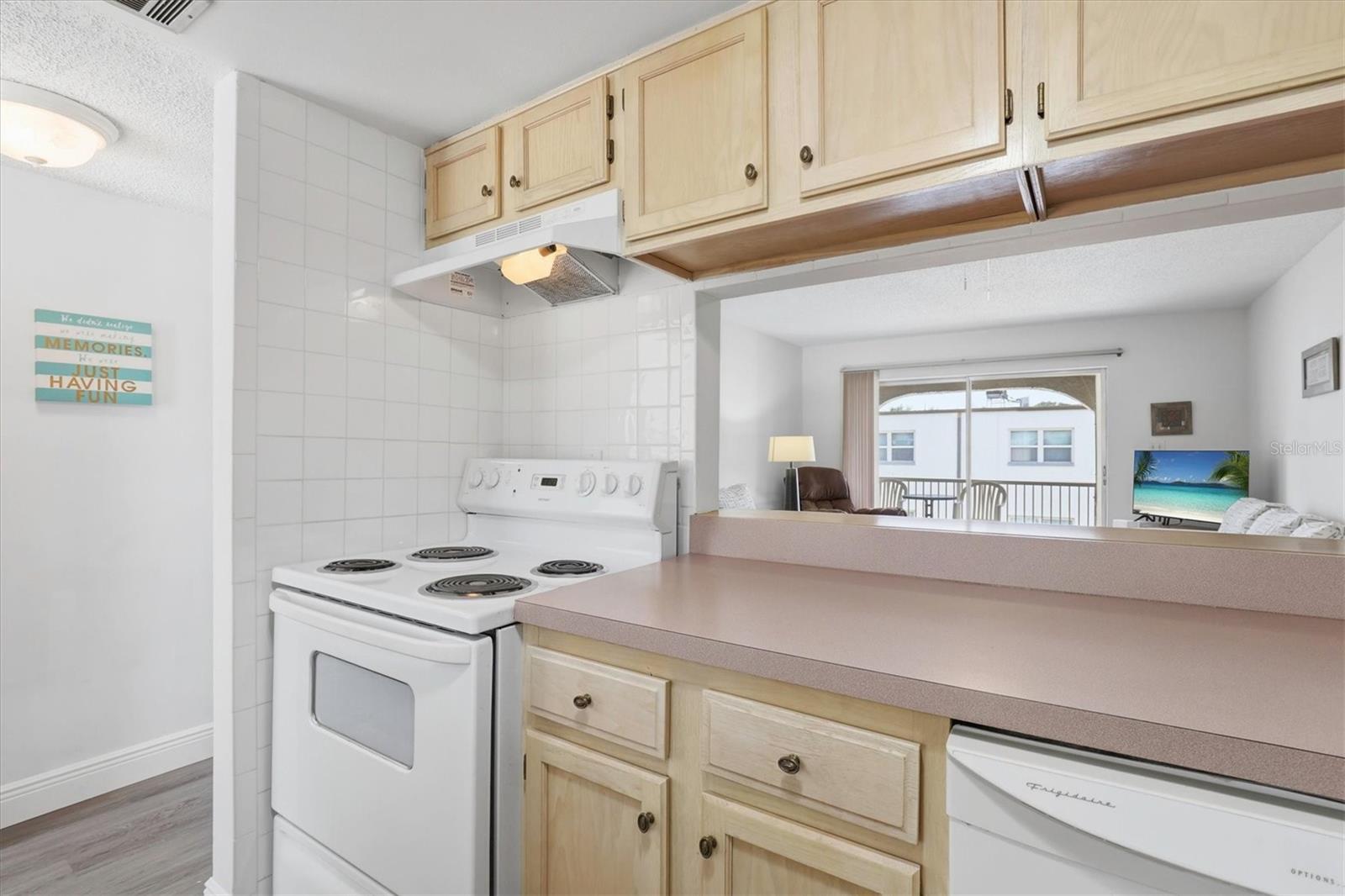 7701 Starkey Rd #412 Property Photo 12