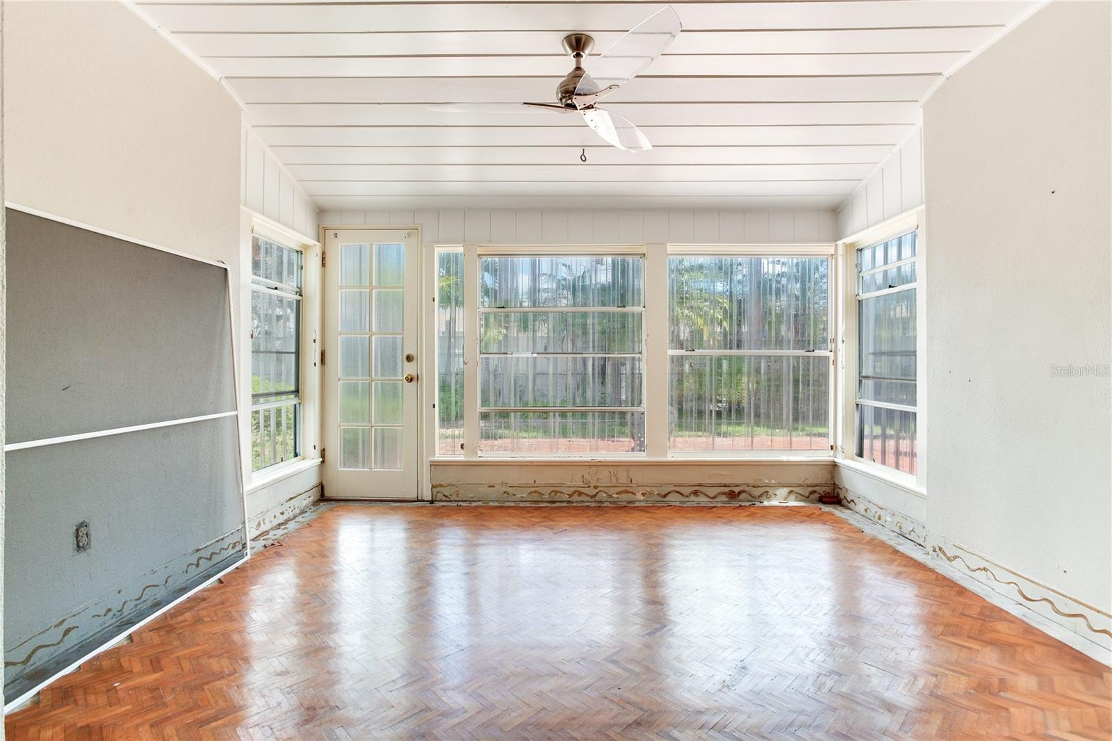 16107 Gulf Blvd Property Photo 18