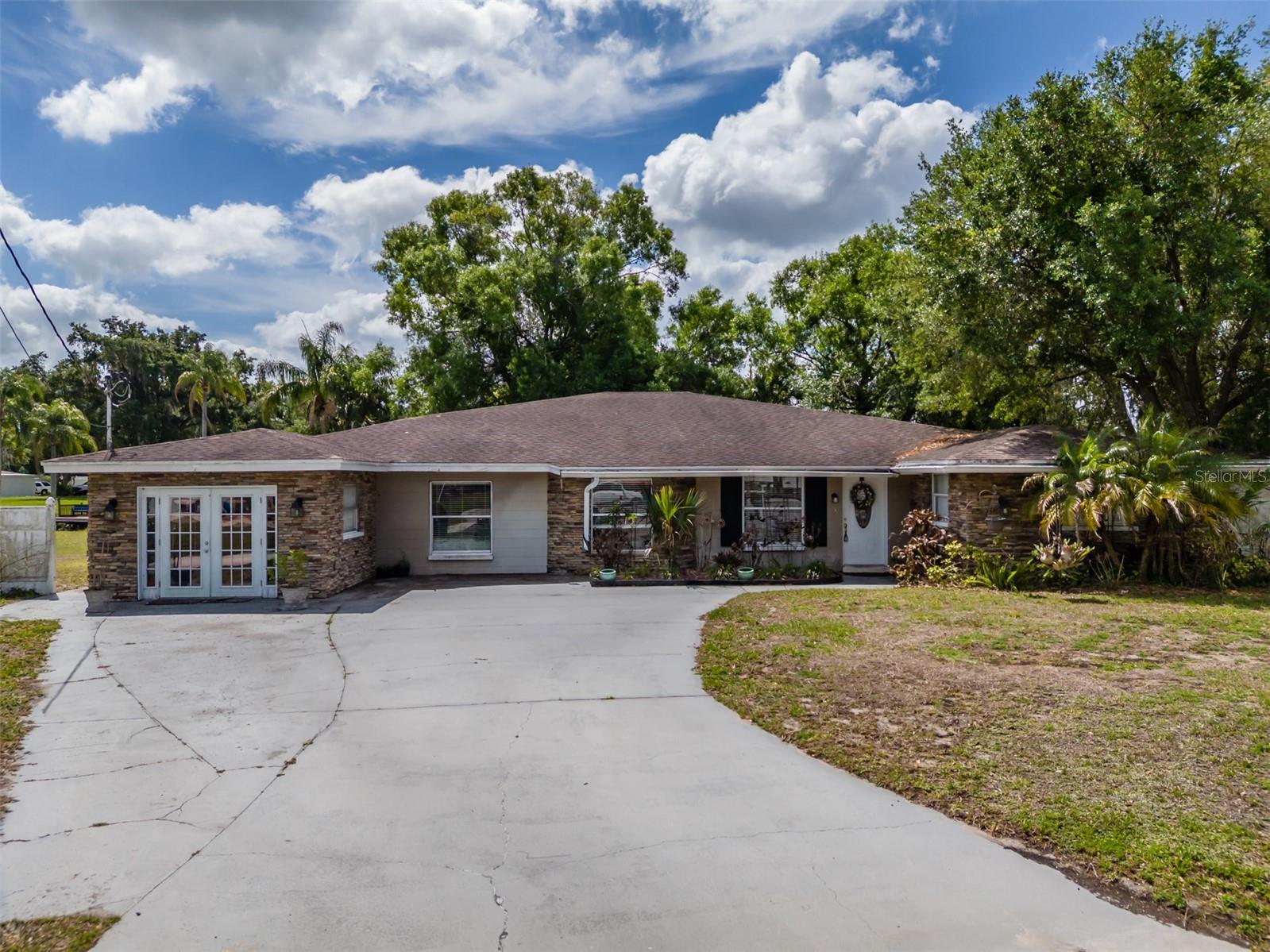 18853 TRACER DR Property Photo 1