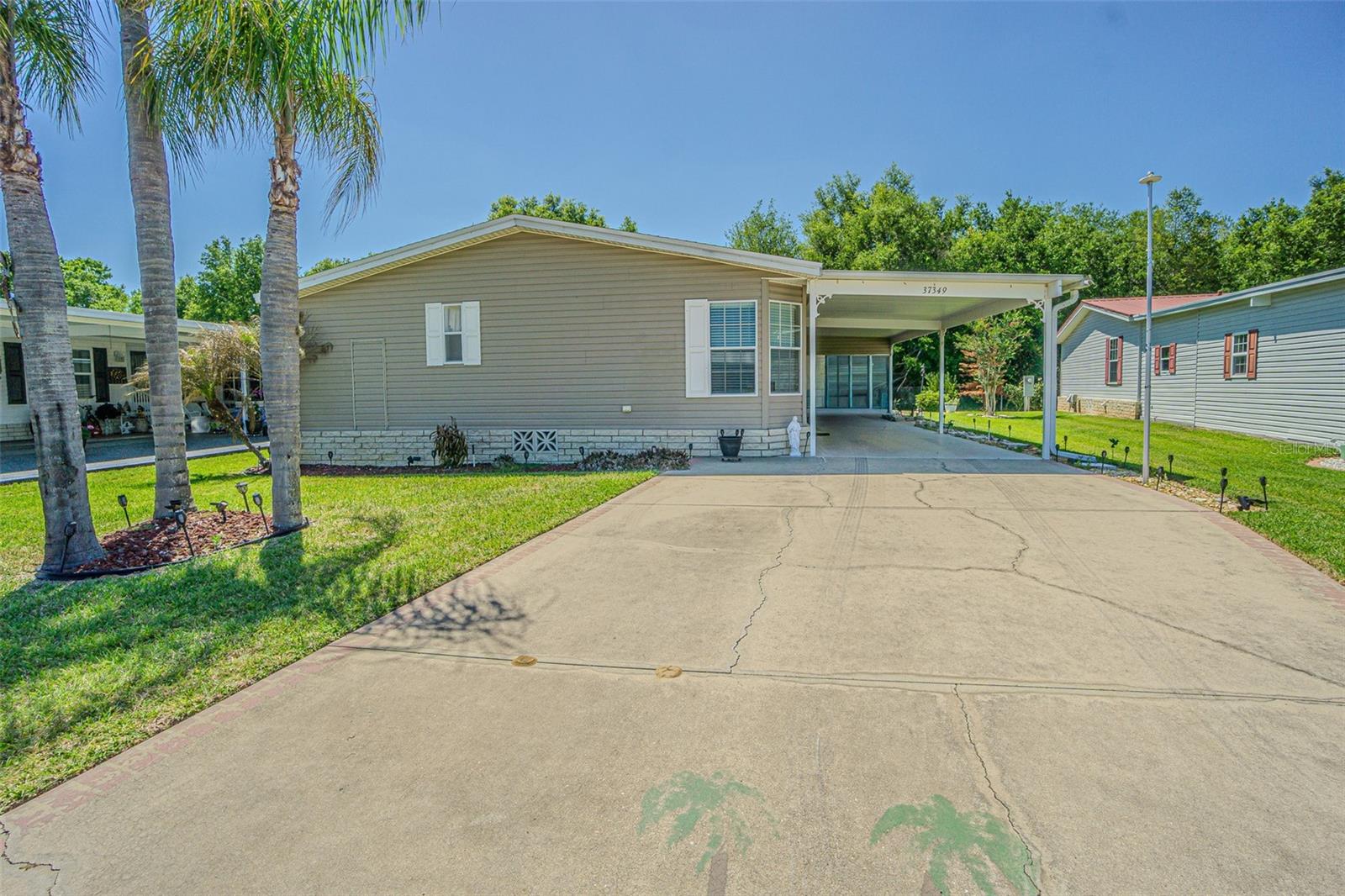 37349 Gill Ave Property Photo 1