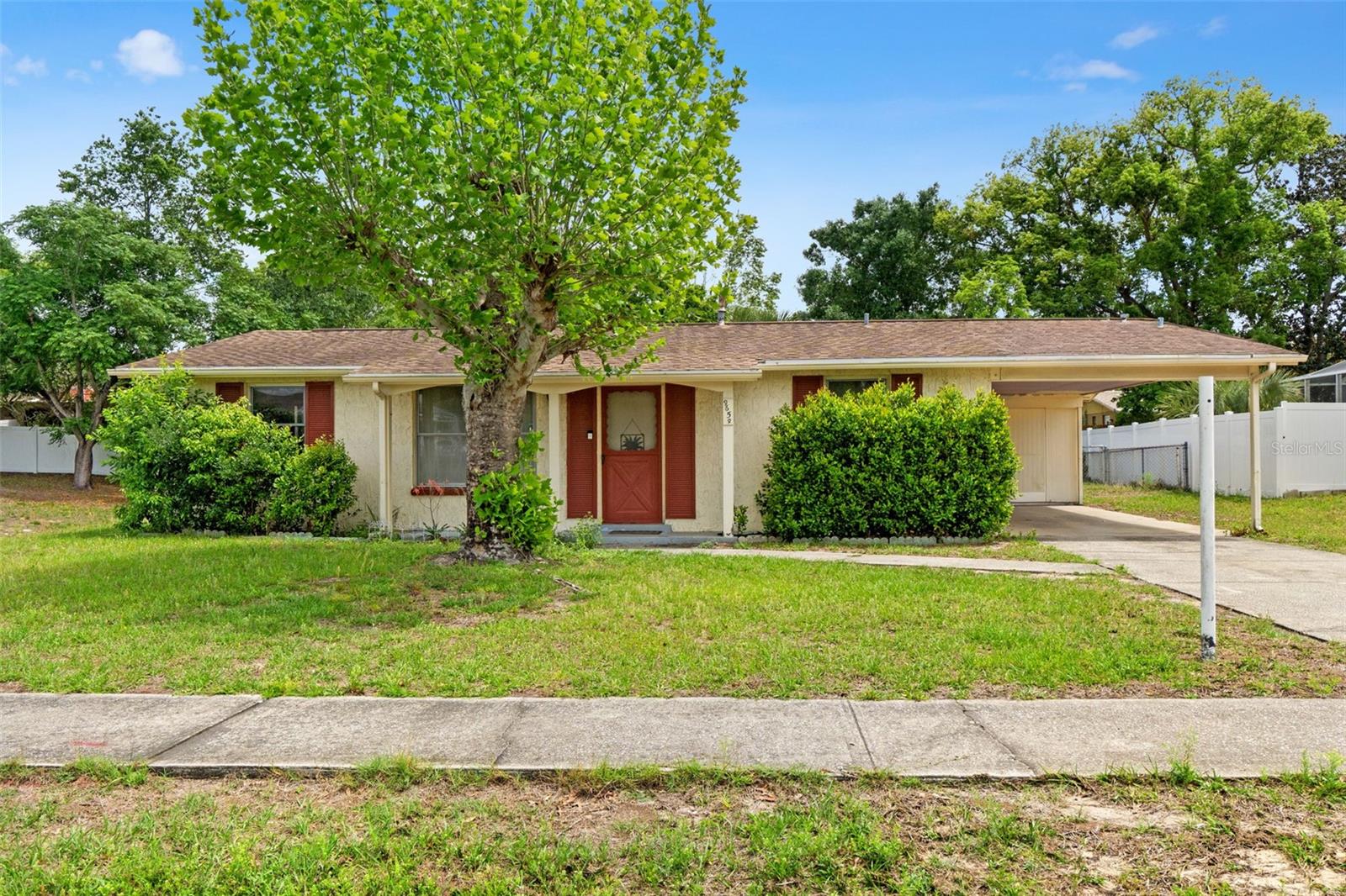 9658 BAYSIDE CT Property Photo 1