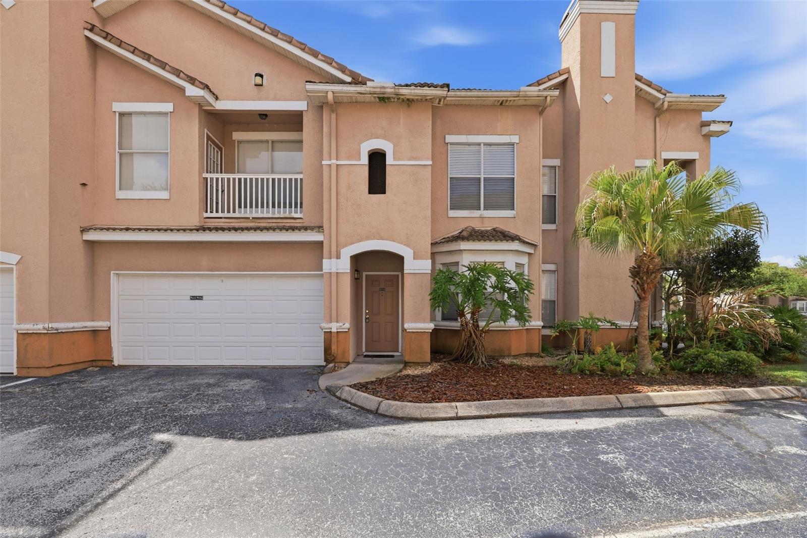 10504 Villa View Cir Property Photo 1
