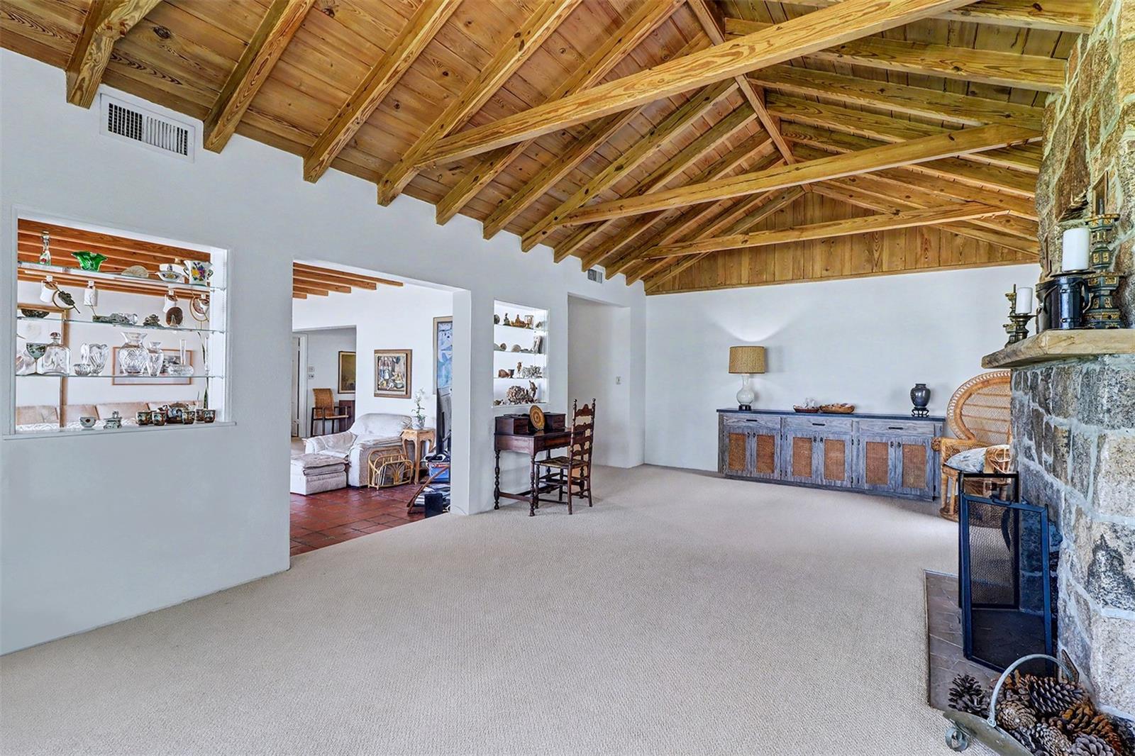 18206 Sunset Blvd Property Photo 19