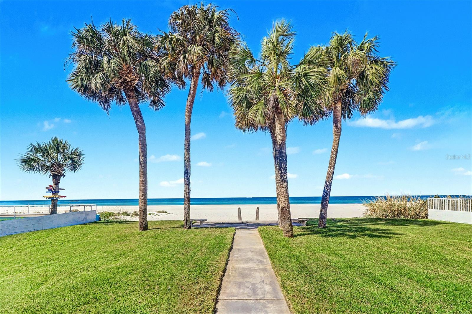 18206 Sunset Blvd Property Photo 31