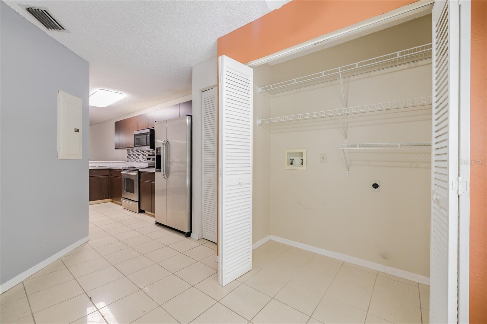 14643 Par Club Cir #14643 Property Photo 12