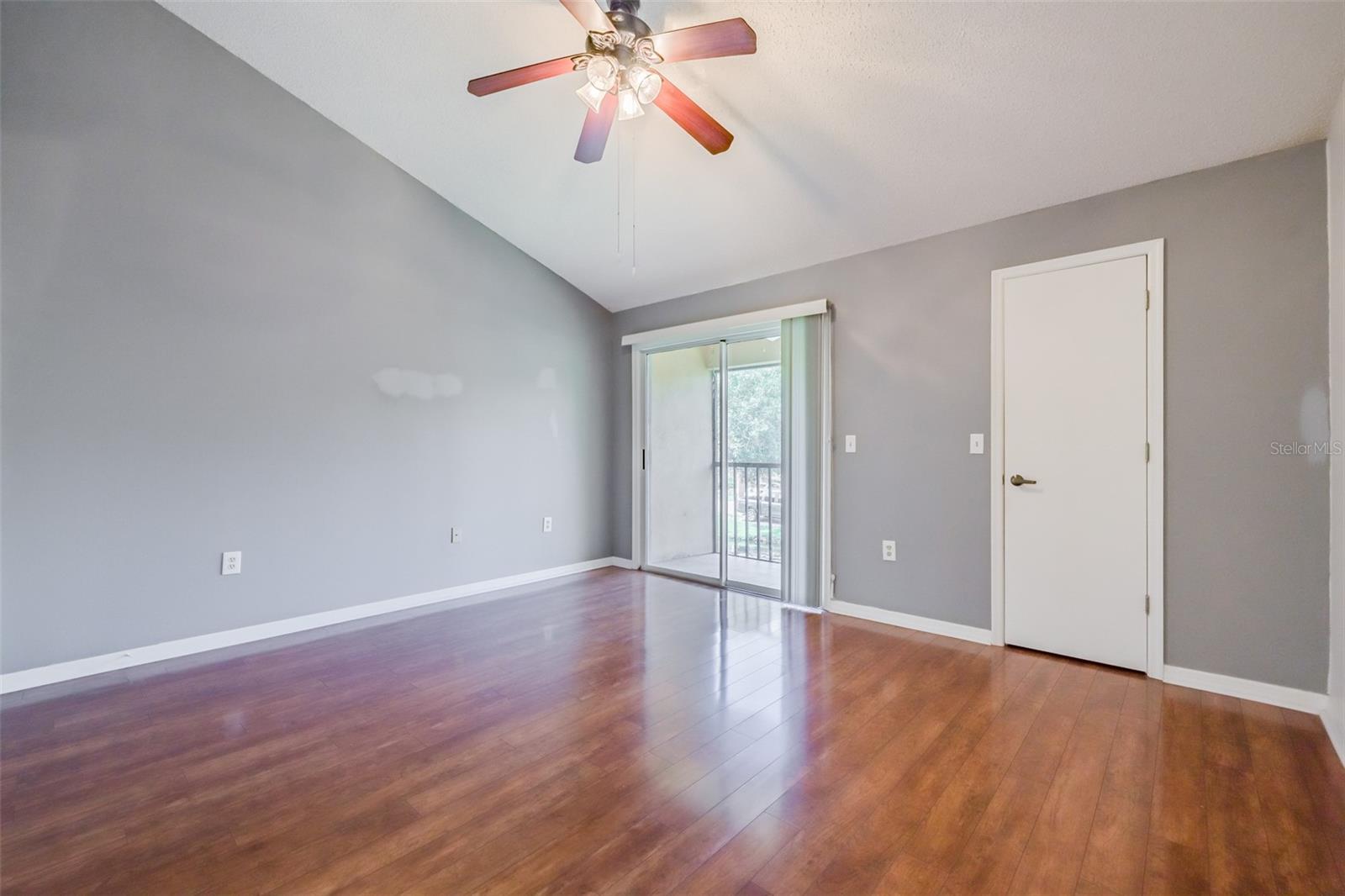 14643 Par Club Cir #14643 Property Photo 28