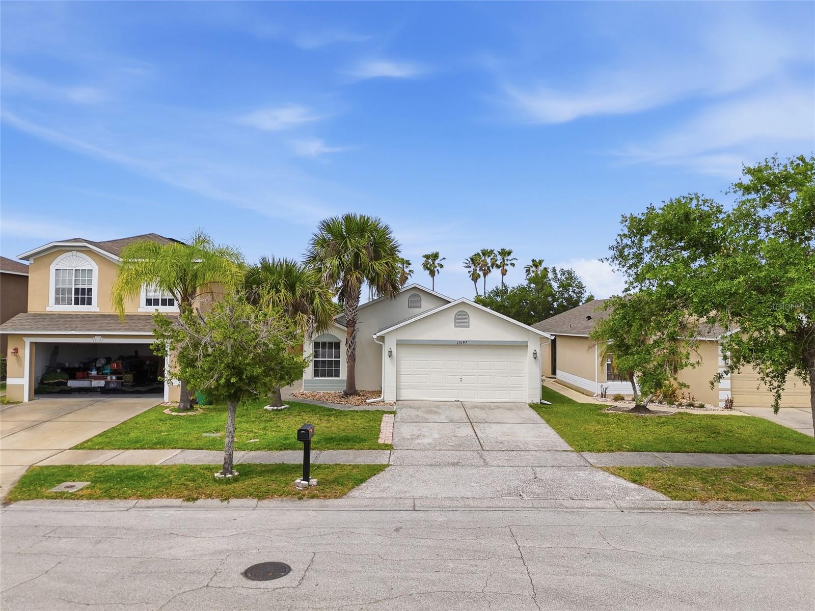 15187 Harrowgate Way Property Photo 3