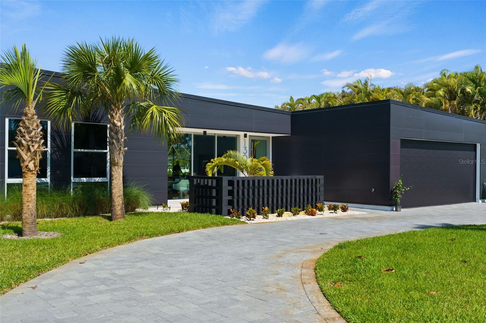 1304 Indian Rocks Rd Property Photo 43