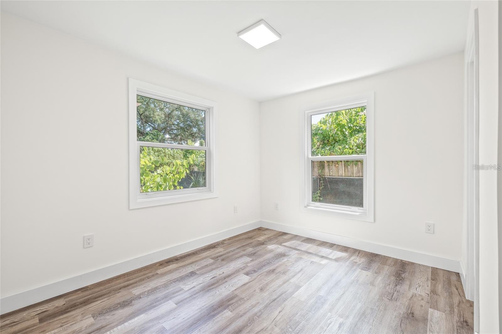 6907 20th St Property Photo 14
