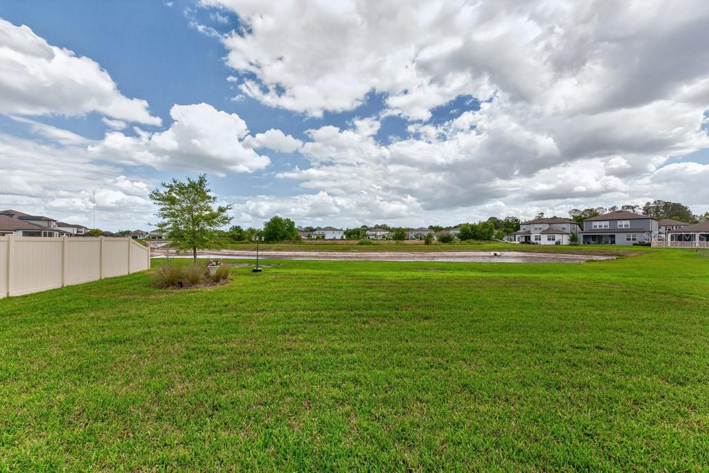 12908 Brookside Moss Dr Property Photo 38