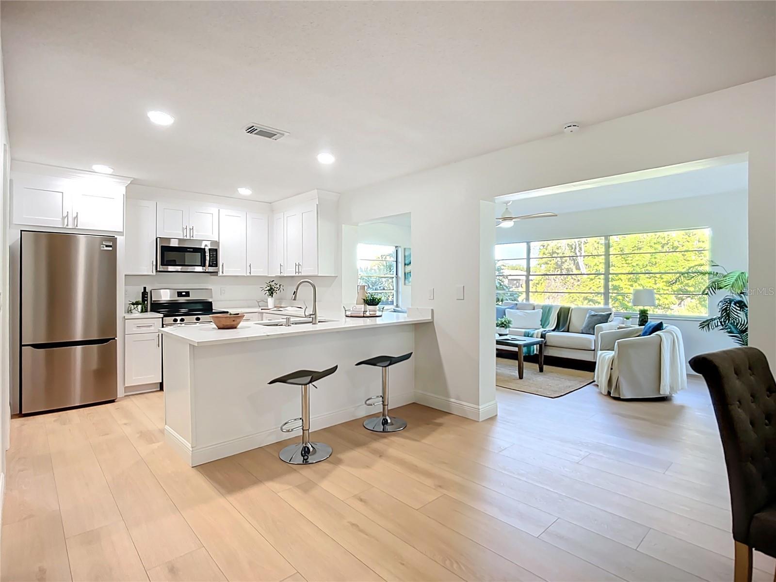 2014 Hampstead Cir Property Photo 6