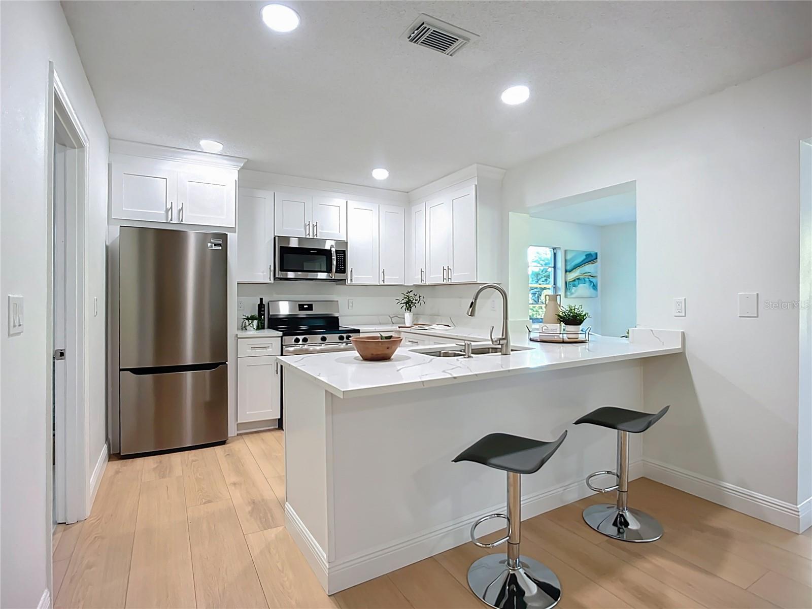 2014 Hampstead Cir Property Photo 7