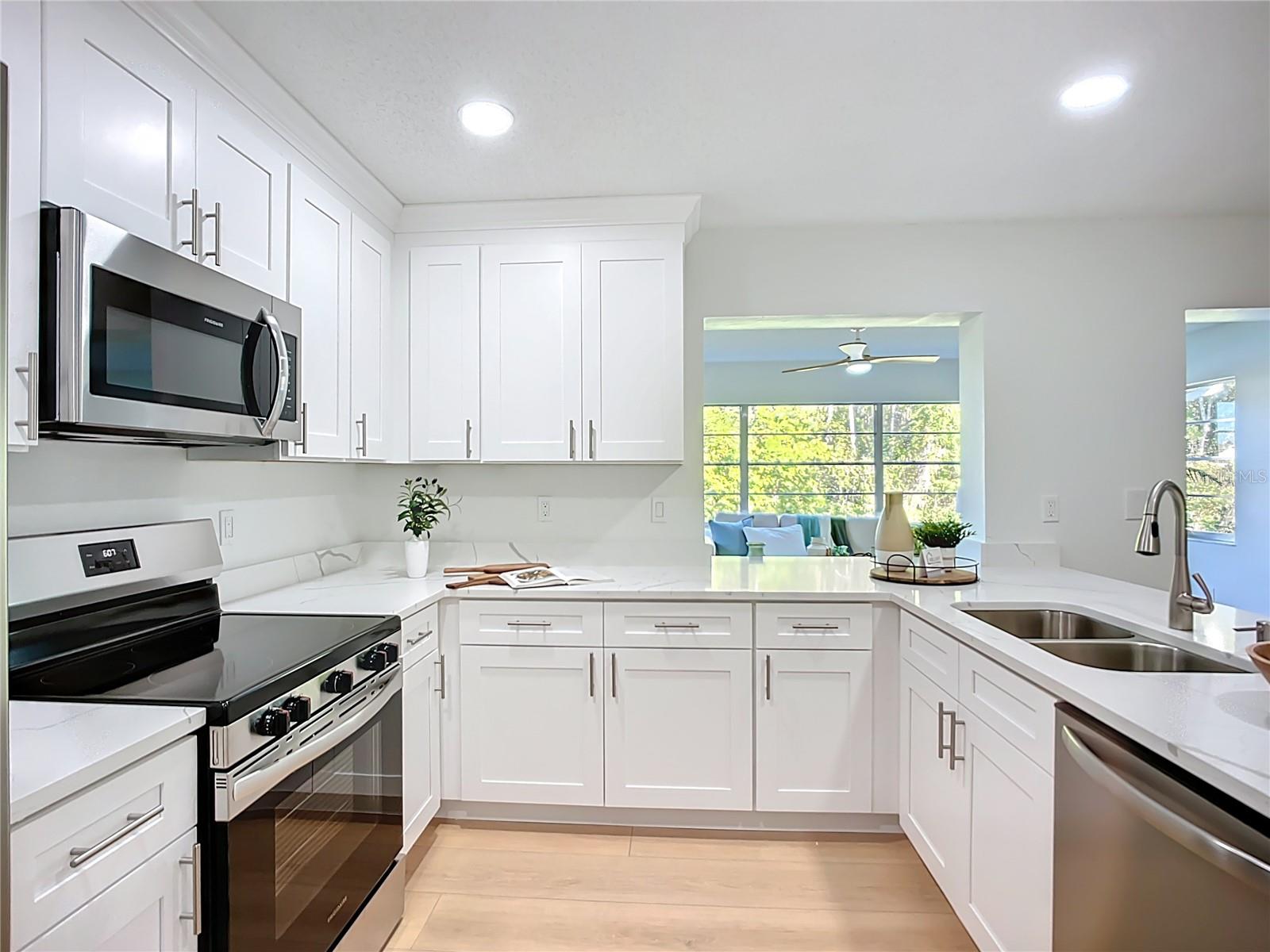 2014 Hampstead Cir Property Photo 9
