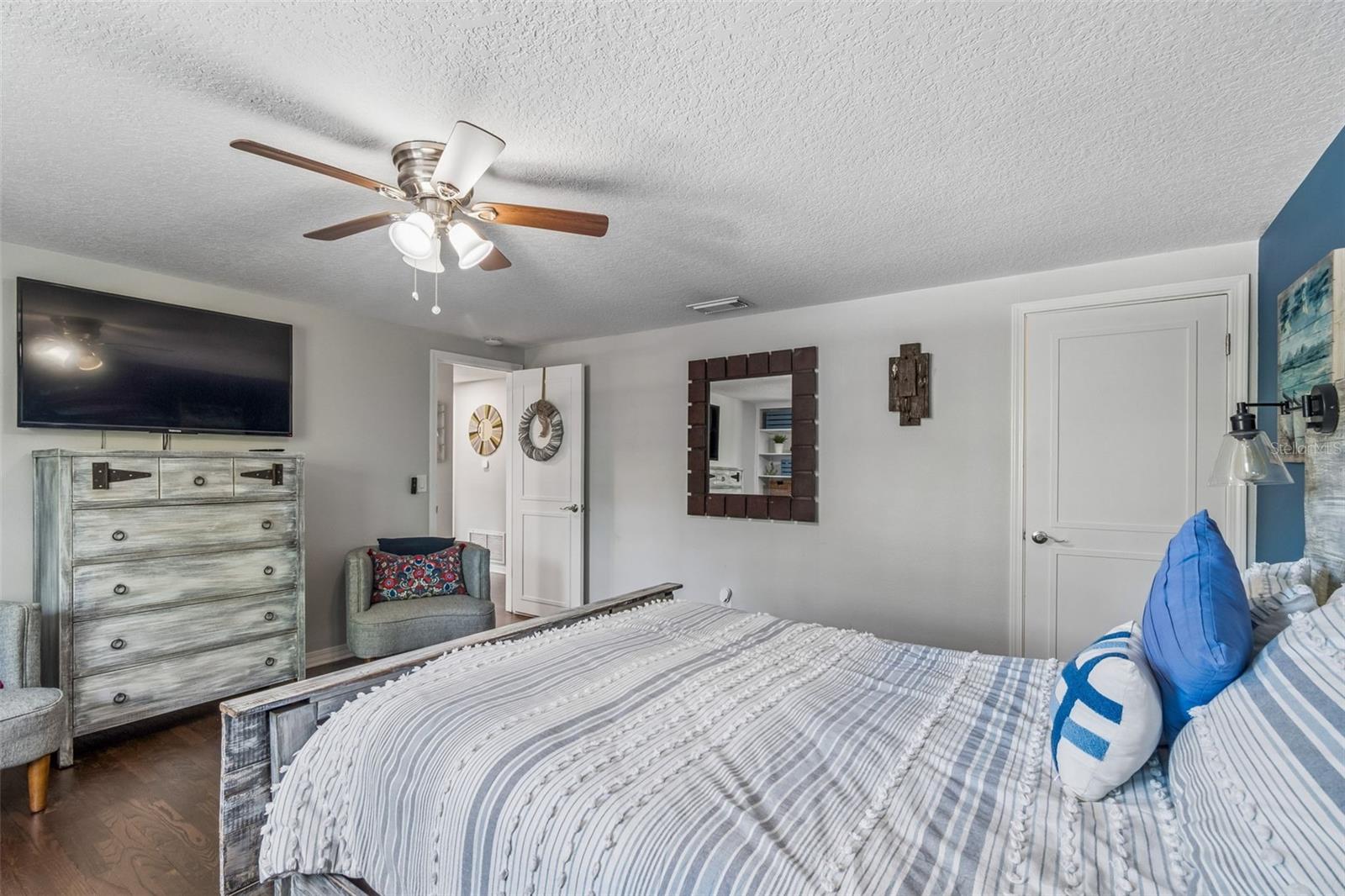 4528 W Woodmere Rd Property Photo 45