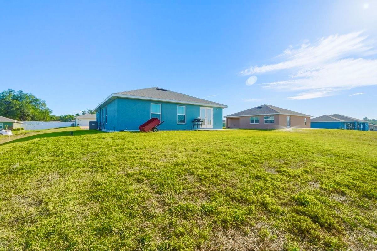 4447 E Taper St Property Photo 4