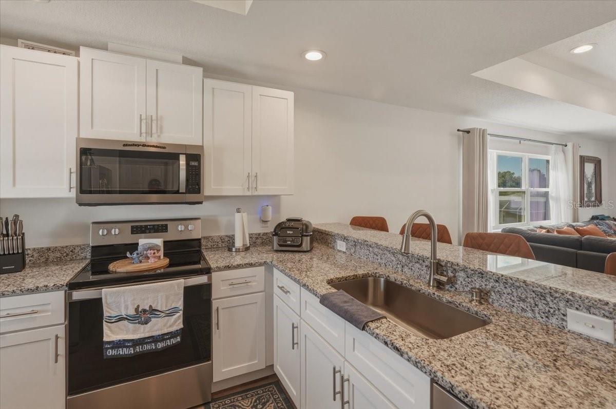 4447 E Taper St Property Photo 8