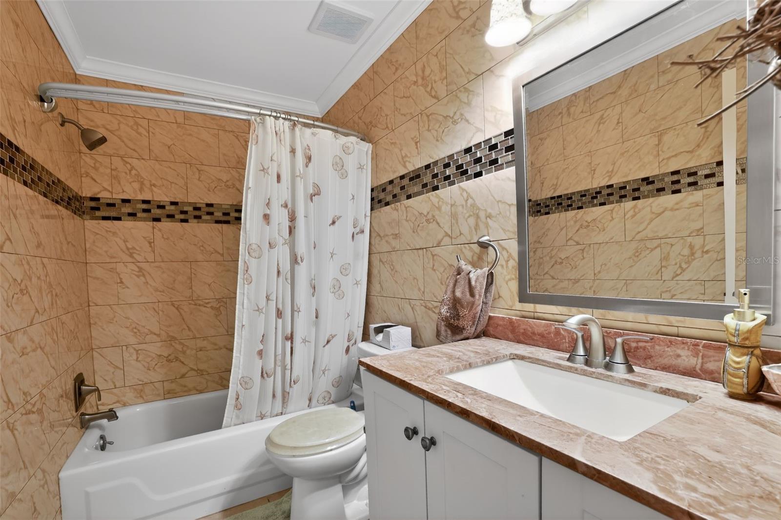 7200 Ulmerton Rd #e3 Property Photo 16