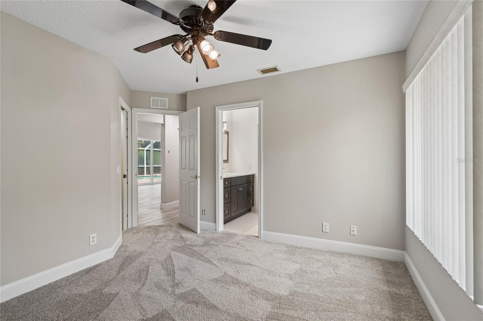 4227 Auston Way Property Photo 32