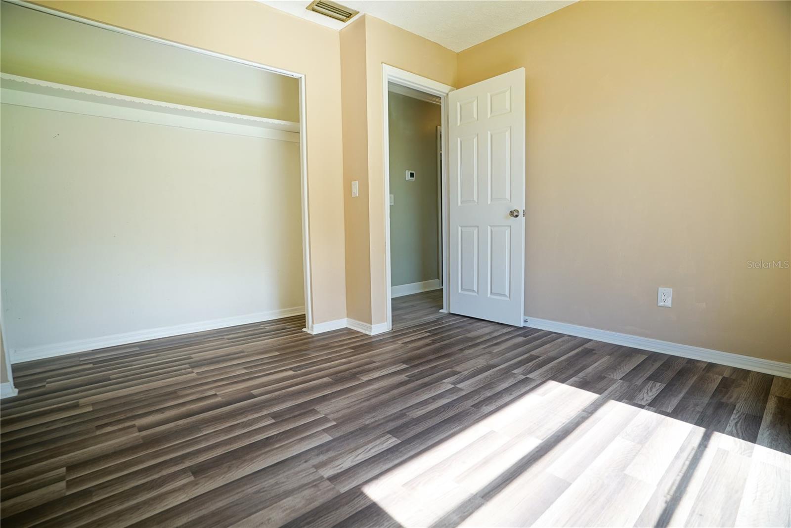 3320 Las Brisas Dr Property Photo 11