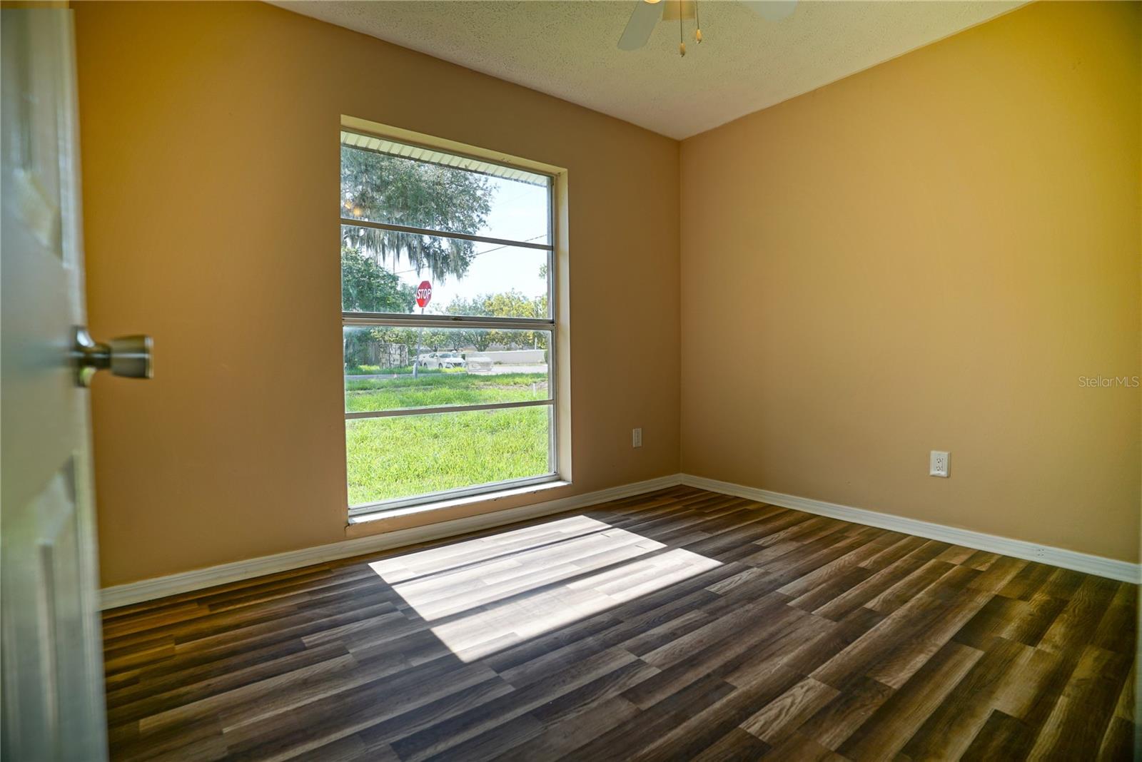 3320 Las Brisas Dr Property Photo 12