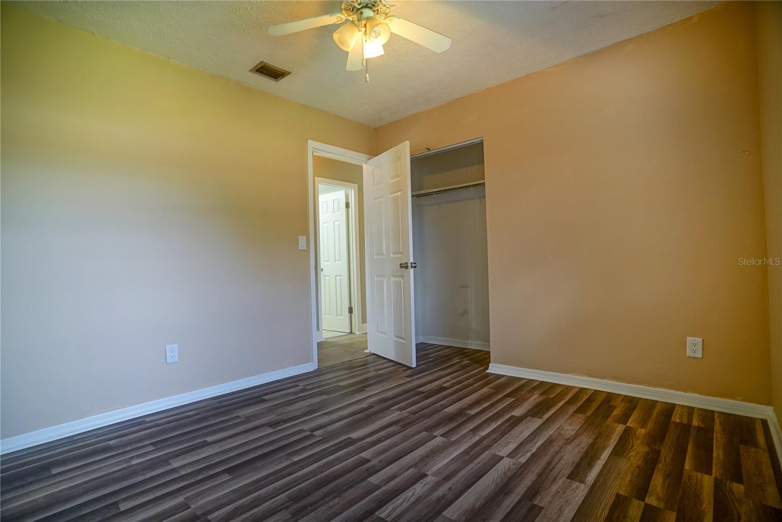 3320 Las Brisas Dr Property Photo 15