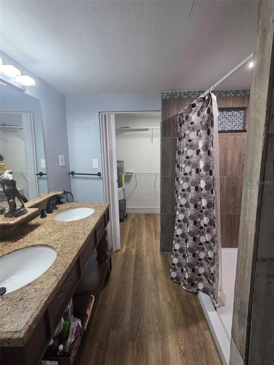 6726 Albatross Ln Property Photo 16