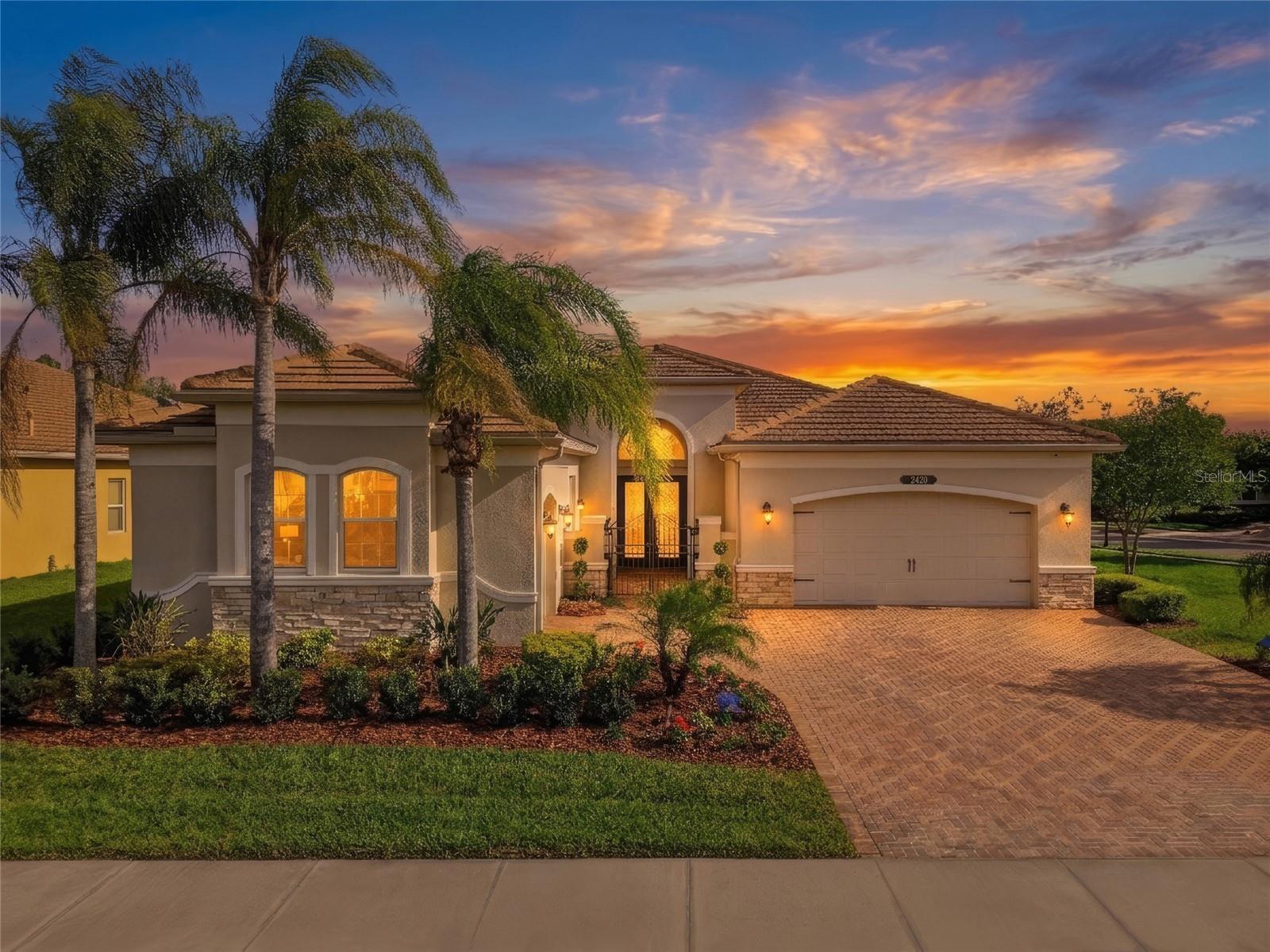 2420 Coco Palm Cir Property Photo 81