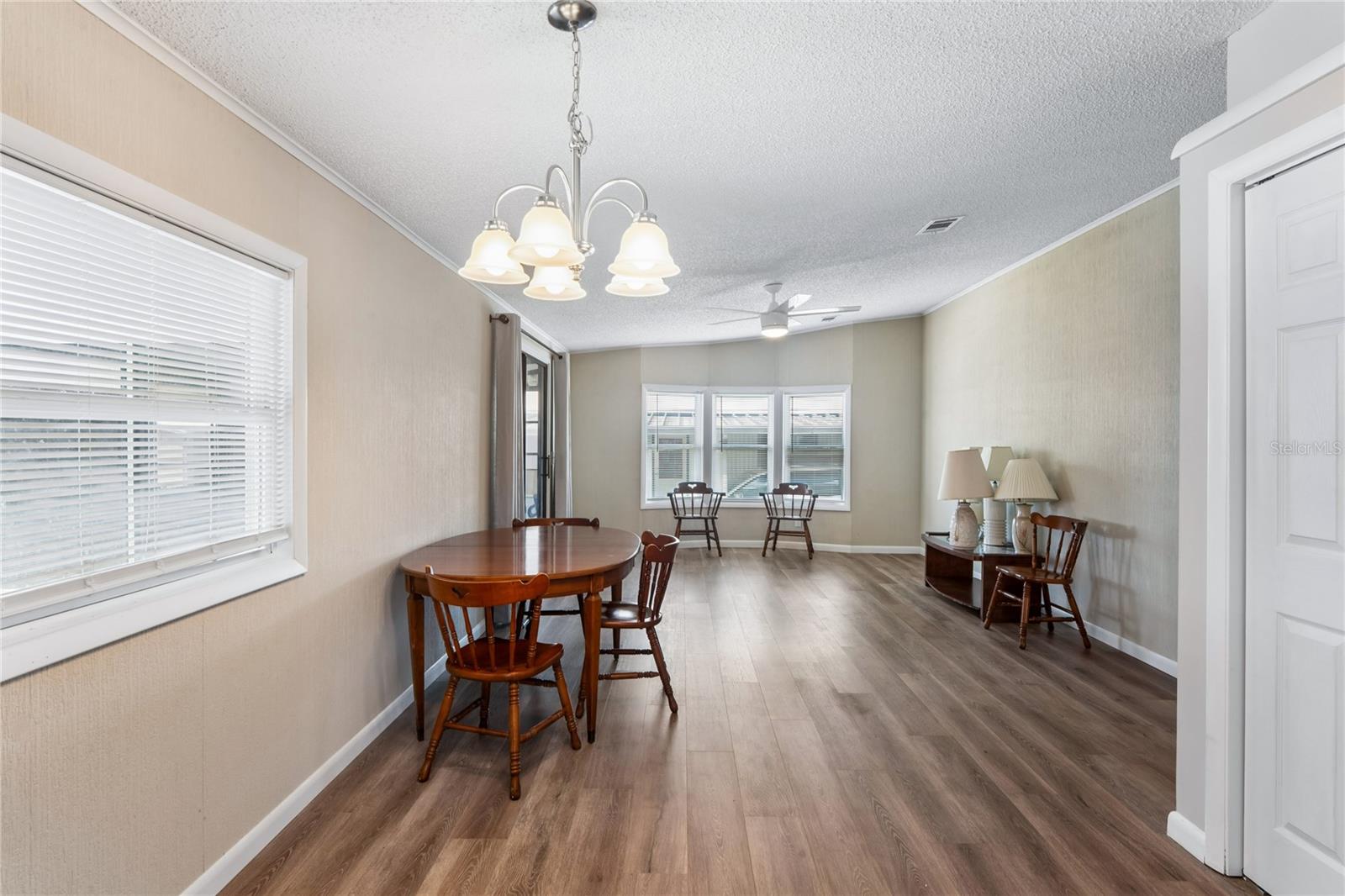 37537 Pinata Ave Property Photo 16