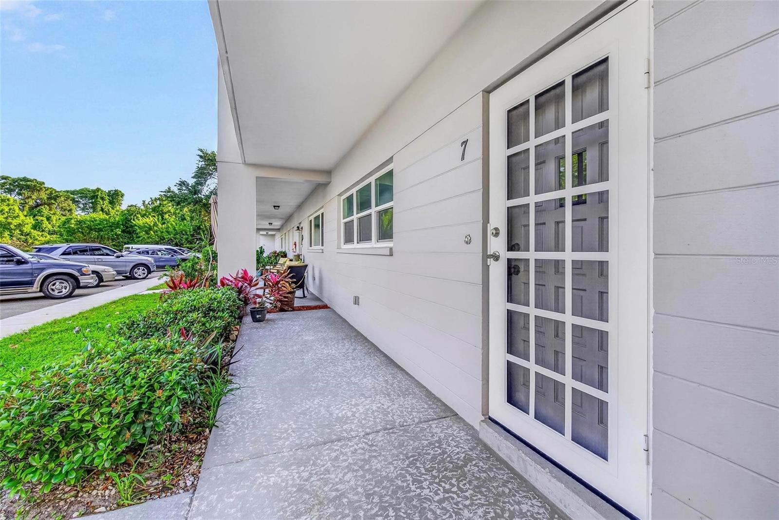 2295 Americus Blvd E #7 Property Photo 3