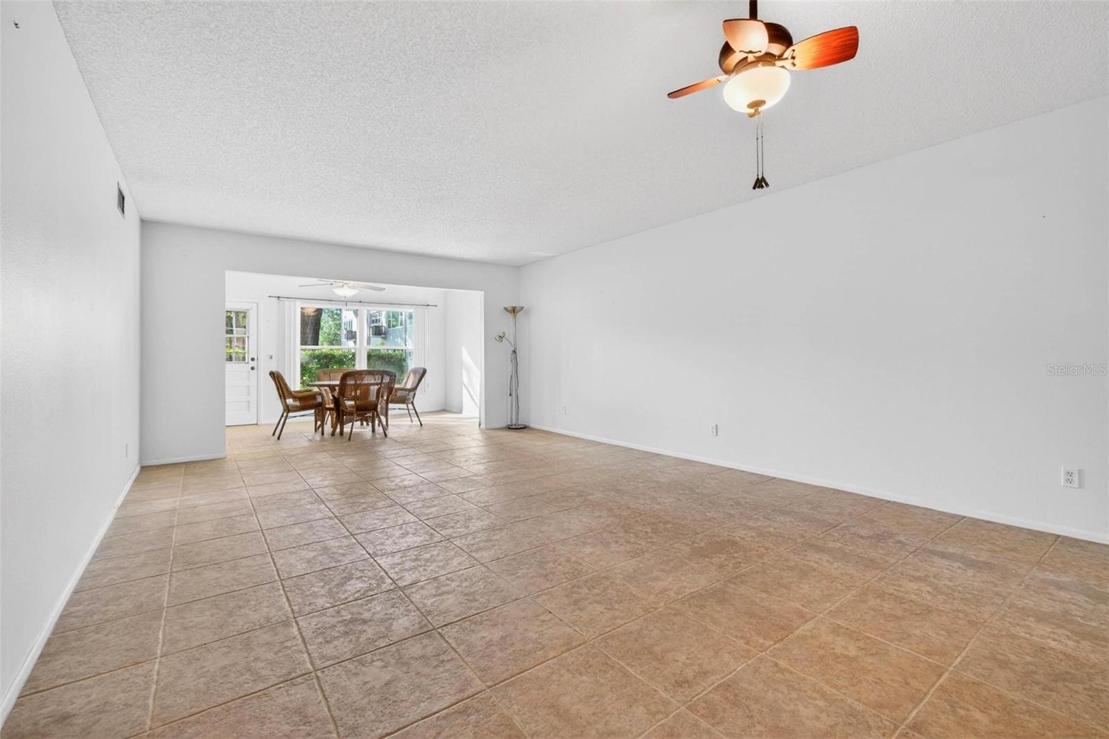 2295 Americus Blvd E #7 Property Photo 7