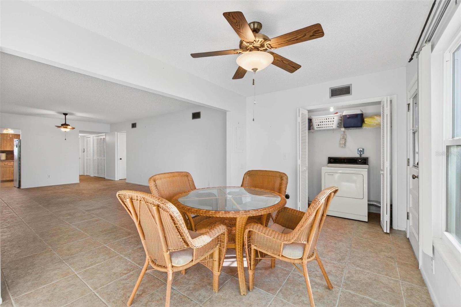 2295 Americus Blvd E #7 Property Photo 11