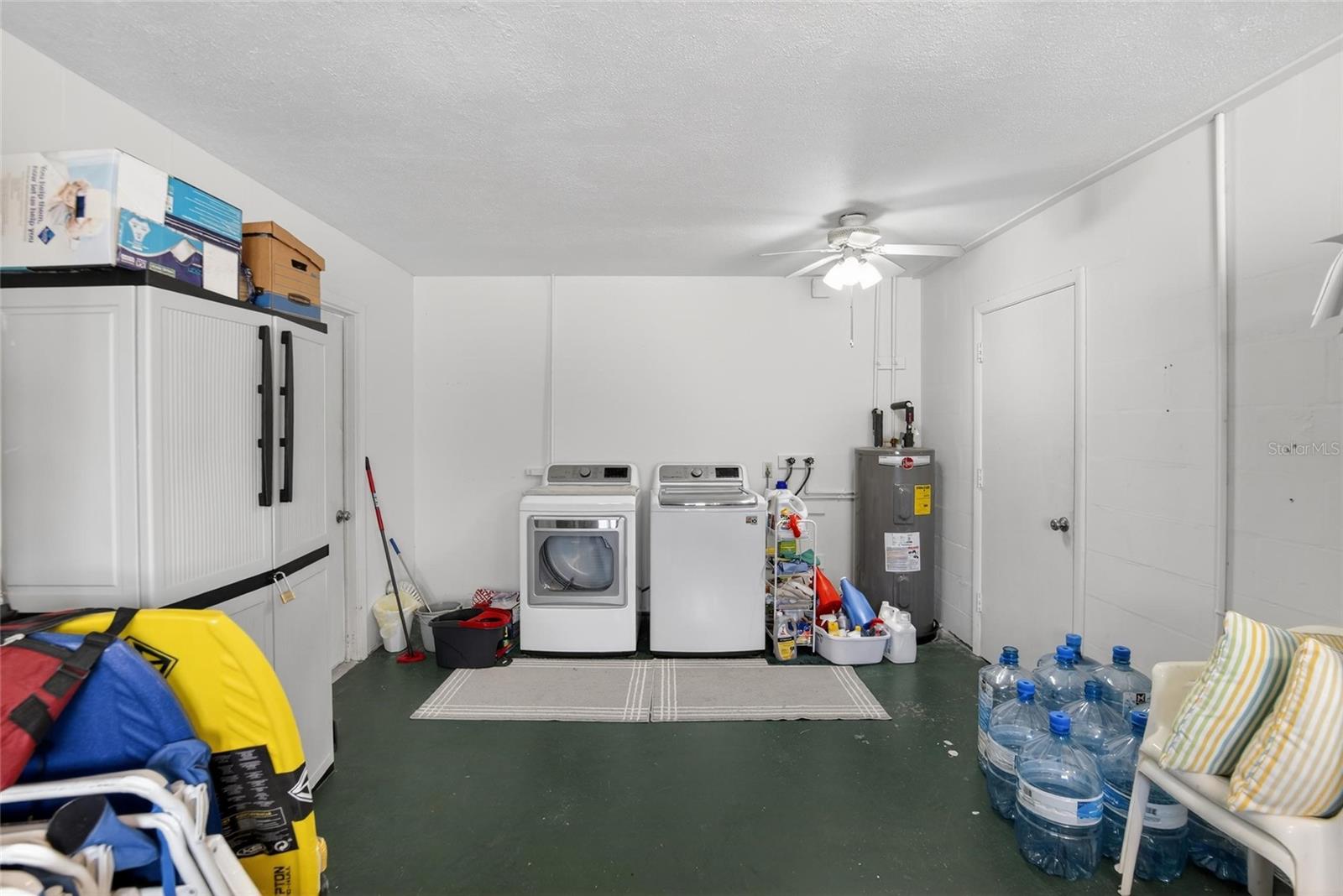 809 Oakmont Ave Property Photo 28